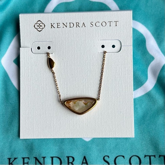 Kendra Scott Margot Short Necklace White Abalone Vintage Gold NWT - Picture 1 of 3